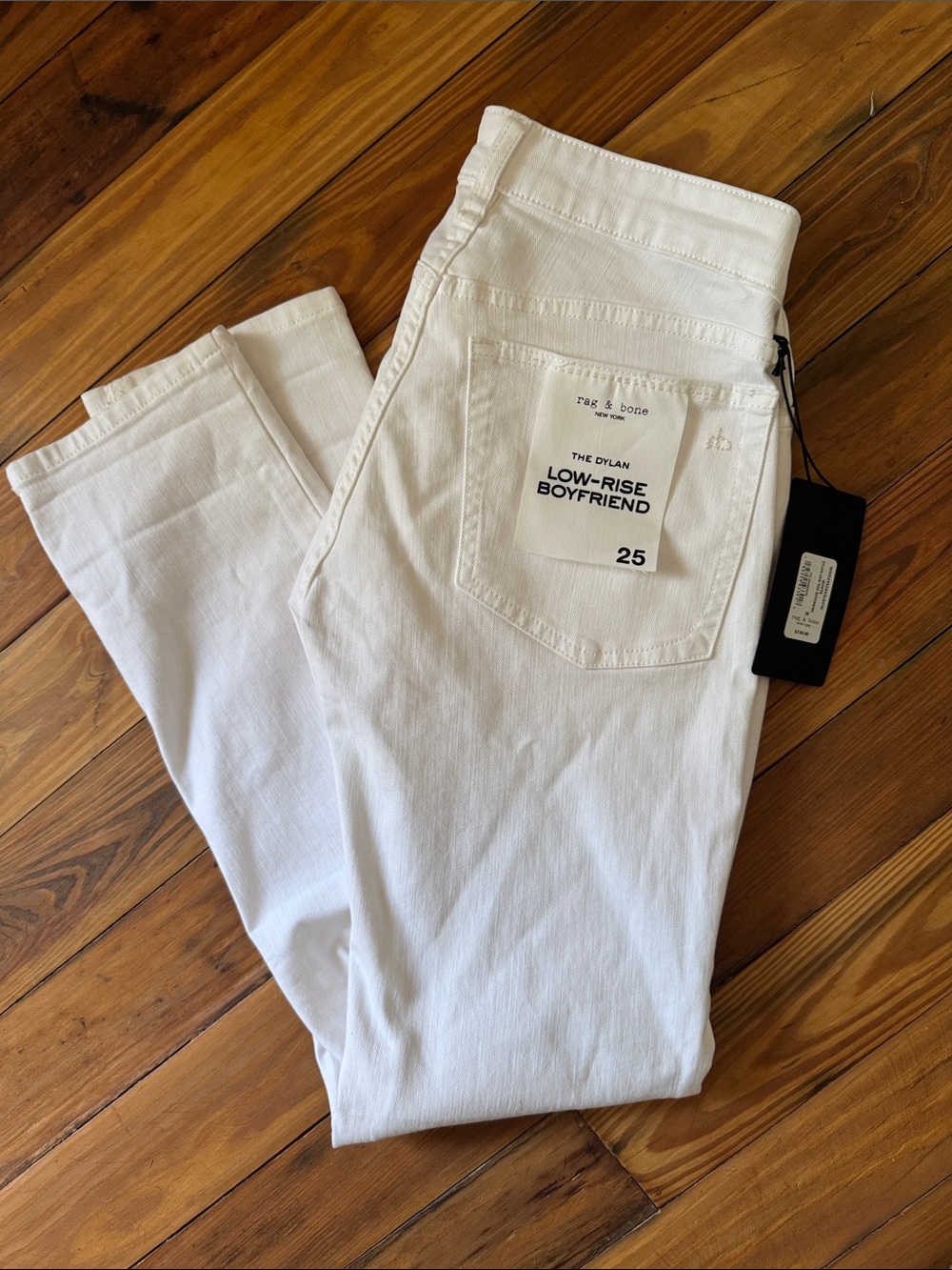 rag & bone White Low-Rise Boyfriend Jeans - The Dylan